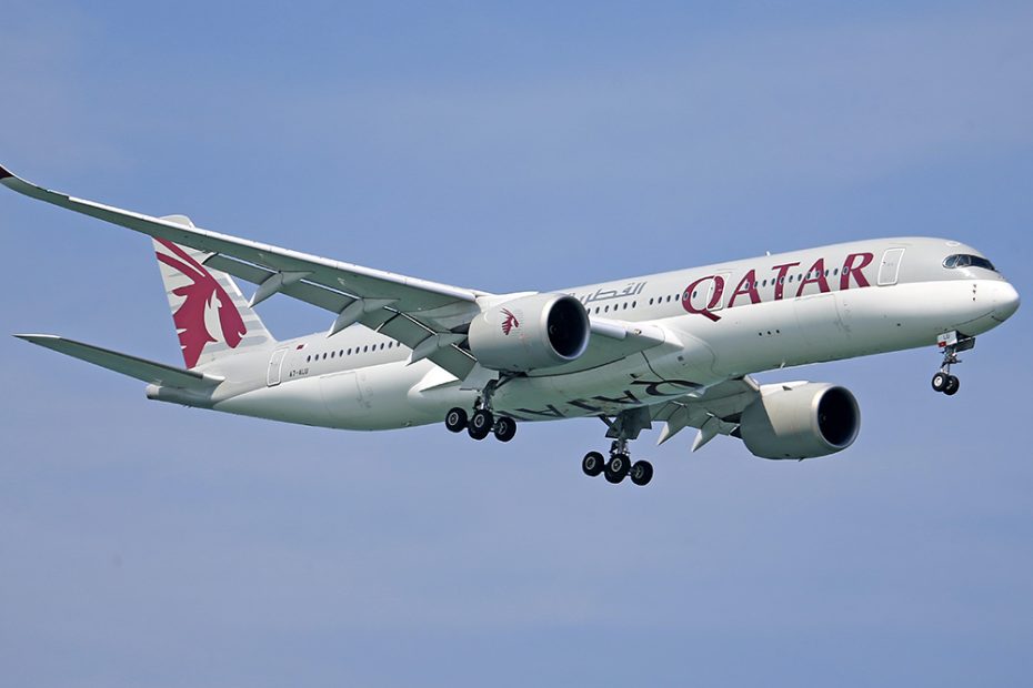 Qatar Airways airplane